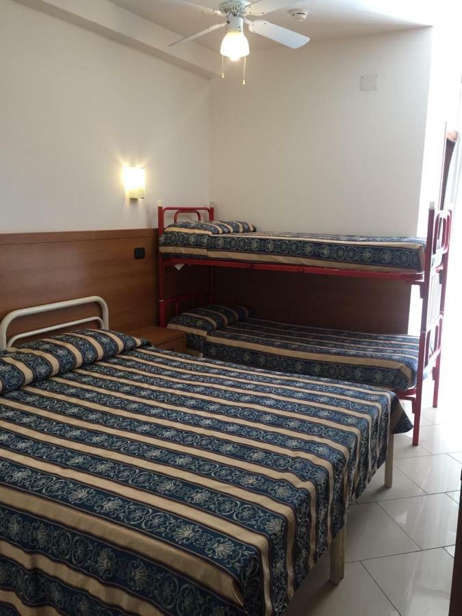 Hotel Villa Linda - Family Hotel - Nuova Costruzione Antisismica ريتشوني المظهر الخارجي الصورة